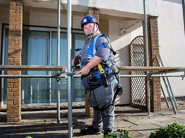 Cảm phục nghị lực của chàng thanh niên mắc hội chứng Down không chịu khuất phục số phận