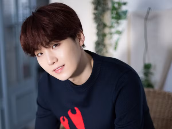 Nhìn lại những lần idol K-Pop đáp trả anti-fan cực ngầu khiến fan trầm trồ ngưỡng mộ