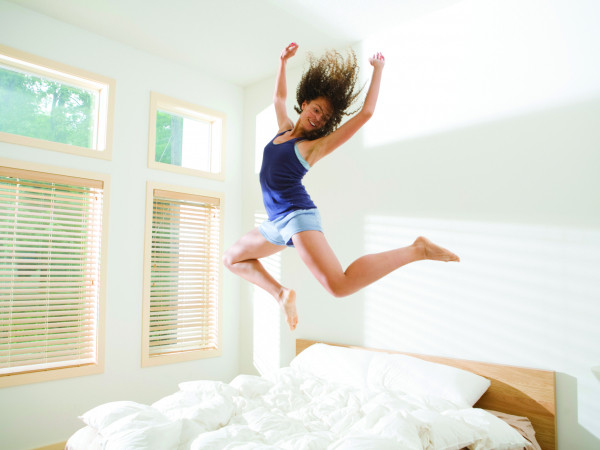 Những điều bạn tuyệt đối không nên làm khi vừa ngủ dậy, lý do có ngay đây!