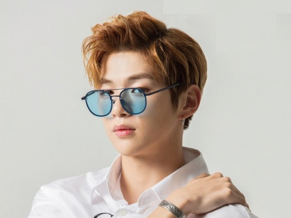 Lần đầu tiên trong vòng 13 tháng qua, Kang Daniel (Wanna One) đánh mất vị trí này