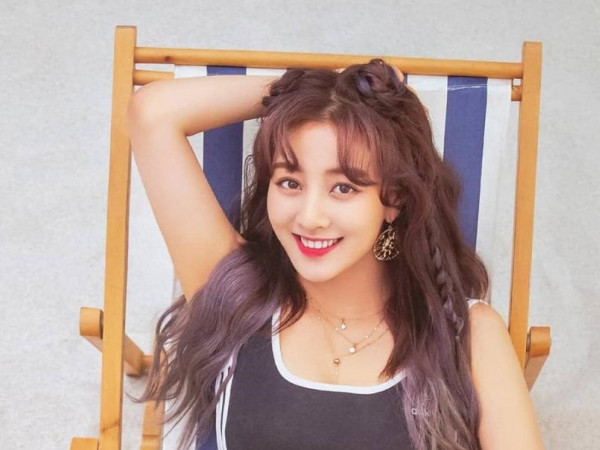 Chỉ hành động nhỏ này thôi, Jihyo đã chứng tỏ mình là trưởng nhóm cực chu đáo