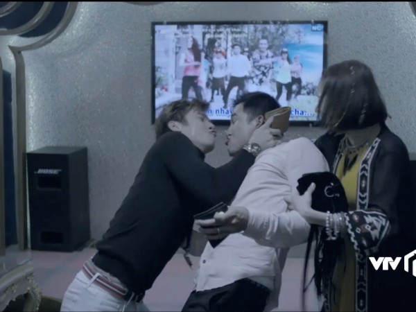 Chết cười với phân cảnh Nhan Phúc Vinh khổ sở vì nhớ nhung Nhã Phương