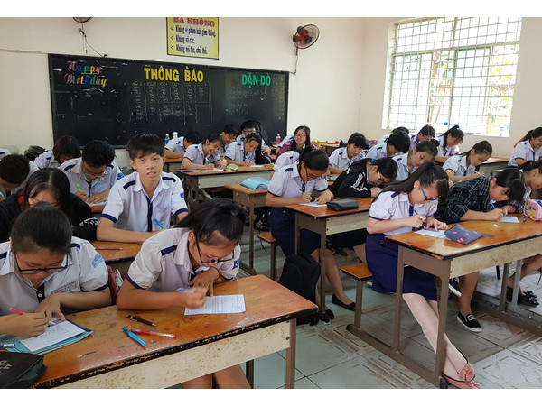 Cô giáo không nói gần 4 tháng lên lớp: Không thể tưởng tượng nổi!