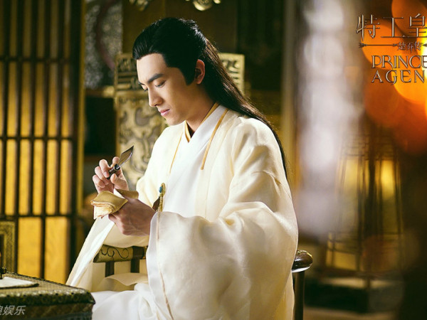 Lâm Canh Tân: Nam chính "số nhọ", bạn thân của "Dạ Hoa” Triệu Hựu Đình và nhiều điều thú vị khác!