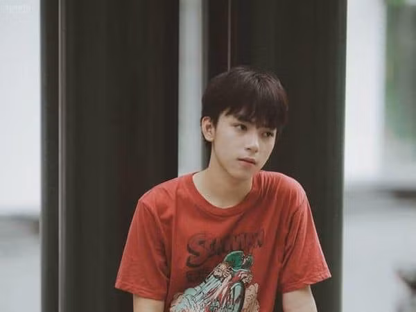 Hotboy Long Hoàng sẽ trở thành thực tập sinh chính thức của SM Entertainment từ tháng sau?