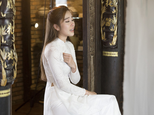 Nam Em mang những thước phim chưa từng bố của "Lô Tô" vào MV xúc động về cha