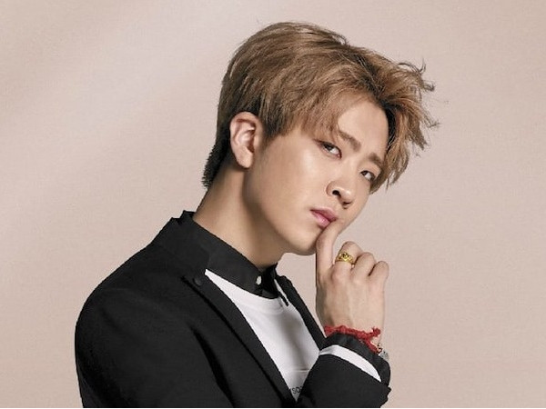 Tìm kiếm giờ tàu chạy giúp fan, còn ai chu đáo hơn Youngjae (GOT7) nữa đây?