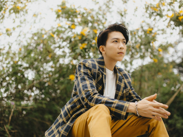 Vừa đạt Nút Bạc YouTube, Tăng Phúc bắt tay ngay vào dự án mới 