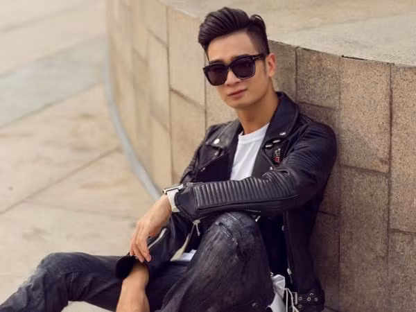 Không hoa hồng, không sôcôla? Quên Valentine đi, cùng Slim V “Bỏ lại thế giới”!