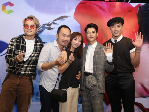 Thu Trang - Tiến Luật - Phương Trinh Jolie chúc mừng Anh Tú ra mắt MV mới
