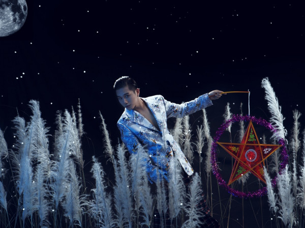 Juun Đăng Dũng gây tò mò khi kết hợp cùng Thùy Dương (Next Top) trong MV mừng Trung Thu