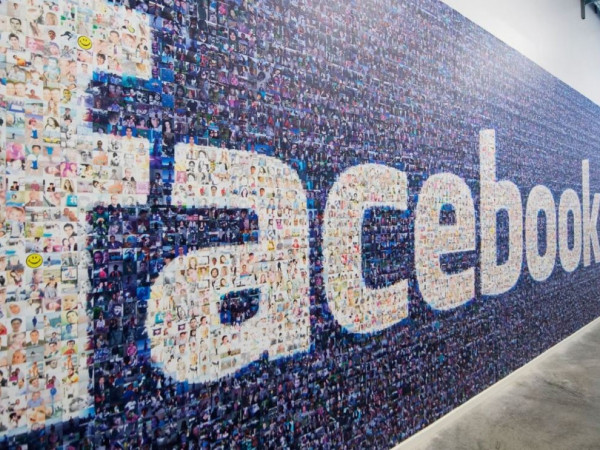 Nhập mật khẩu email khi mở tài khoản Facebook làm lộ thông tin cá nhân