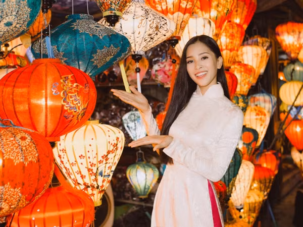 Hôm nay là ngày cuối bình chọn cho Tiểu Vy tại phần thi Head To Head Challenge