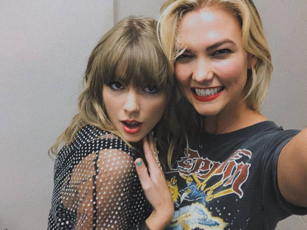 Chỉ là hành động đơn giản, Taylor Swift và Karlie Kloss đã khiến fan thở phào