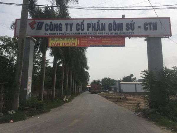 Ai đã cung cấp dầu thải cho 3 đối tượng chở đi đổ trộm?