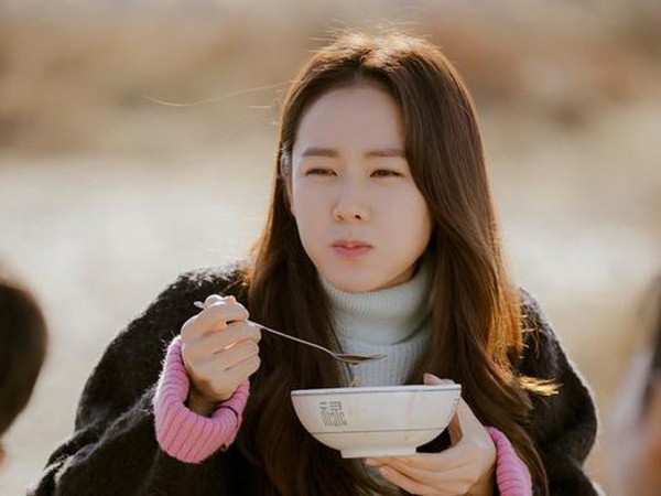 Bốn cô nàng Hoàng đạo khiến người khác hoảng hốt vì sức ăn quá khủng