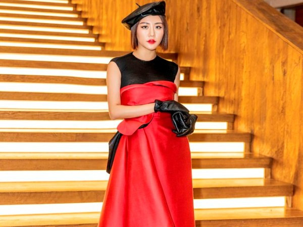 Văn Mai Hương xuất hiện nổi bật, tiết lộ kế hoạch tái xuất hoành tráng