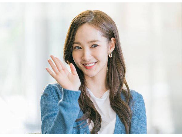 Đoán xem Park Min Young nói gì trước thành công bất ngờ của “Thư ký Kim”?
