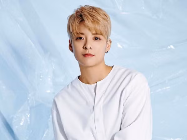 Bị chê cười chỉ vì mặc váy, Amber f(x) một lần nữa mạnh mẽ chống lại anti-fan