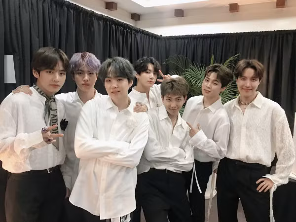 BTS thiết lập nên kỷ lục Guinness mới với album "Map of the Soul: Persona"