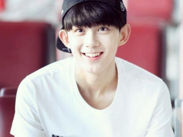 Những ngôi sao tuổi đôi mươi vừa đẹp vừa tài của làng giải trí Hoa Ngữ