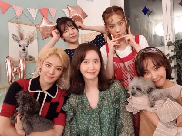 Sau tất cả, chính các thành viên SNSD nghĩ gì về tên nhóm nhỏ Oh!GG?