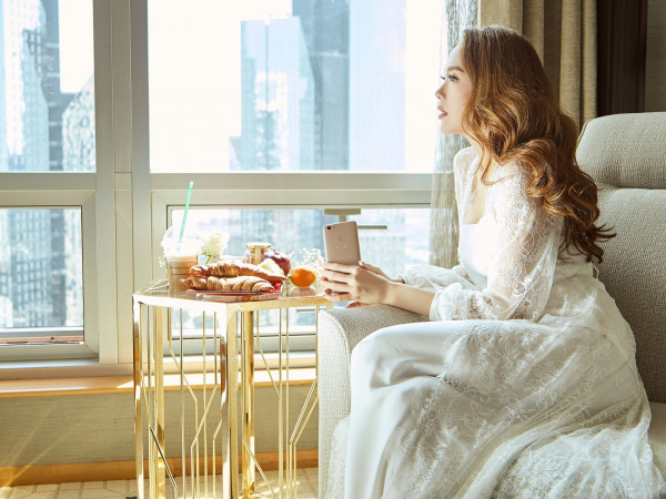 Không cần ngóng trông nữa, Minh Hằng sắp trở lại màn ảnh nhỏ với sê-ri phim truyền hình mới toanh