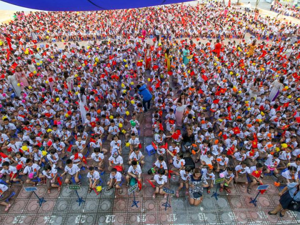 Tuần đầu tiên của năm học mới: “Quẩy” tưng bừng với tuần “nhập cung”