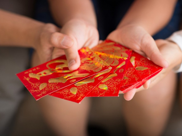 Nhận và sử dụng bao lì xì không phải đơn giản chỉ là "nhận và dùng" đâu!