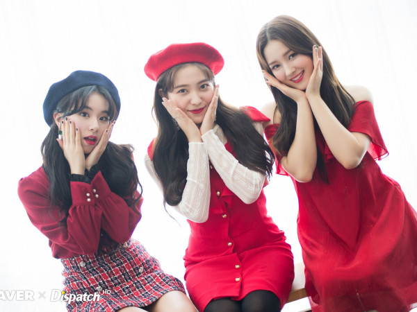 Không thể ngưng xuýt xoa trước bộ ảnh Giáng sinh của hội các nàng em út K-Pop