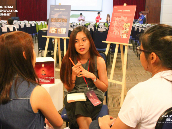 Bước vào không gian thảo luận của các thủ lĩnh trẻ và chuyên gia về tư duy cải tiến