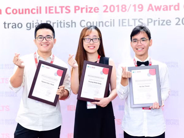 Theo đuổi ước mơ du học một-cách-đơn-giản hơn với Học bổng IELTS Prize