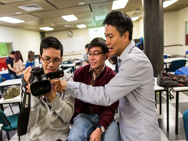 Trải nghiệm sản xuất phim chuyên nghiệp cùng cuộc thi “Tìm kiếm tài năng làm phim kỹ thuật số”