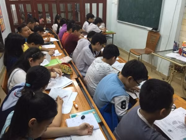 TP.HCM: Kiểm tra đột xuất dạy thêm, học thêm