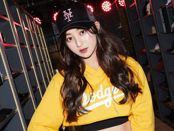 Idol ơi, đừng vội tin vì công ty quản lý đang nói một đằng làm một nẻo đấy