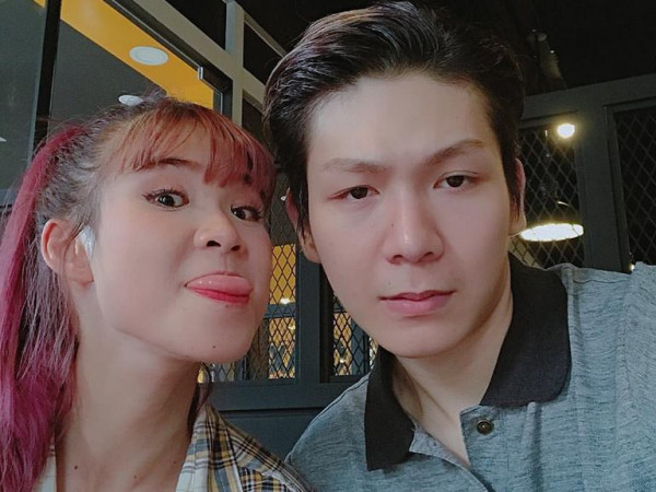 Lộ diện thiệp cưới đơn giản nhưng rất dễ thương của Khởi My - Kelvin Khánh