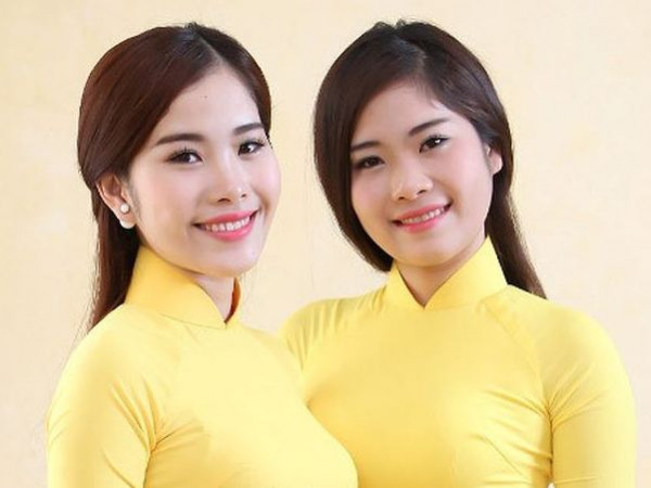 Chị gái sinh đôi của Nam Em bất ngờ lên tiếng bảo vệ em mình sau lùm xùm chuyện tình cảm