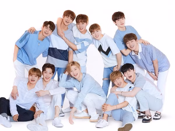 Quản lý của Wanna One mạnh tay với fan cuồng, và được cư dân mạng ủng hộ