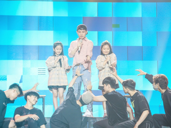 Trúc Nhân sẽ tái hiện lại "Sáng mắt Chưa?" cùng các thí sinh nhí tại "The Voice Kids"