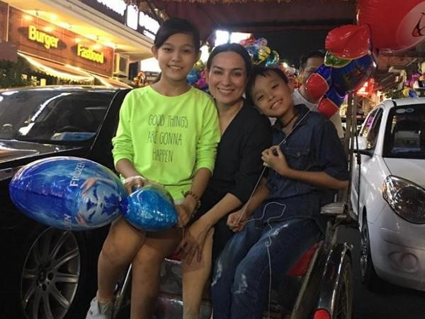 Phi Nhung và Hồ Văn Cường ra mắt ca khúc song ca dành tặng khán giả