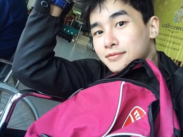 Mỹ nam Thái của phim “Yêu Không Đổi Thay” bất ngờ ra đi ở tuổi 24 