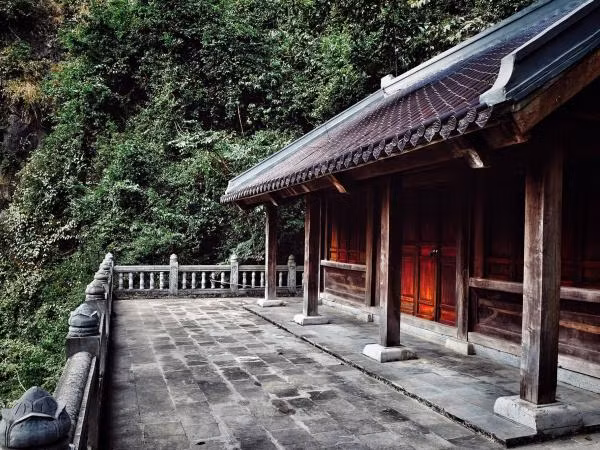 Giới trẻ tha hồ “sống ảo” với hai điểm đến đẹp mê li tại Ninh Bình