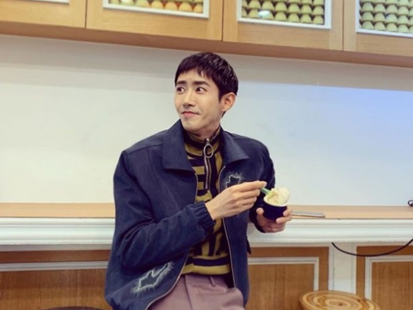 Nam idol này bị fan quay lưng vì một việc ai cũng làm trên mạng xã hội