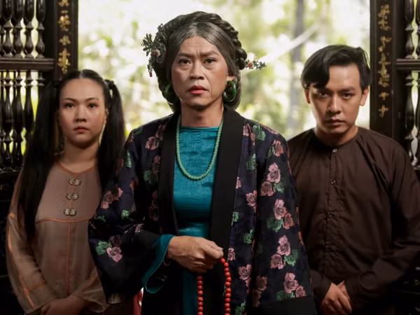  Khán giả không ngừng ủng hộ, phim "Ma" của Kiều Linh nhanh chóng chạm mốc triệu view