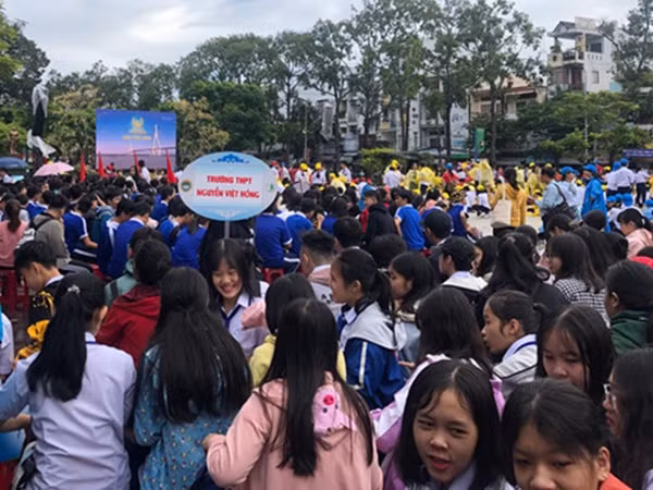 Lãnh đạo Sở GD-ĐT phải giải trình vì không quan tâm thí sinh thi Đường lên đỉnh Olympia?