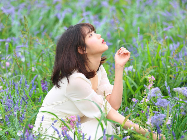 Nguyên nhân nào giúp IU được coi là idol chiều fan hàng đầu K-Pop hiện nay?