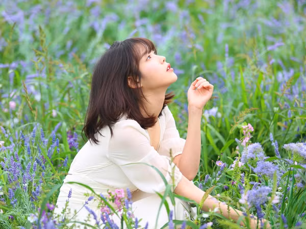 Nguyên nhân nào giúp IU được coi là idol chiều fan hàng đầu K-Pop hiện nay?
