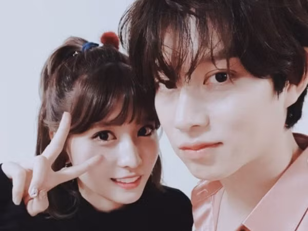 Phản ứng siêu lầy lội hài hước của fan với tin Momo - Hee Chul hẹn hò