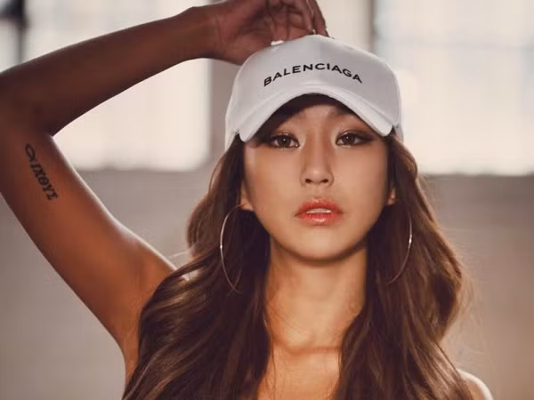 Đến lượt Hyorin (Sistar) bị tố cáo là kẻ bắt nạt bạn học từ 15 năm trước