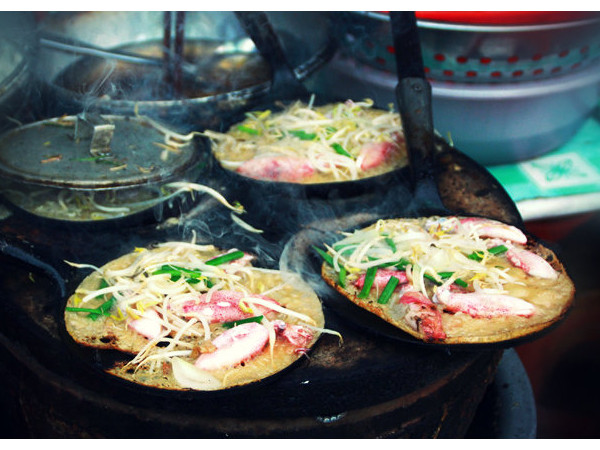 Bánh xèo tôm thì chén đẫy rồi, thế còn bánh xèo tôm nhảy có gì khác biệt?